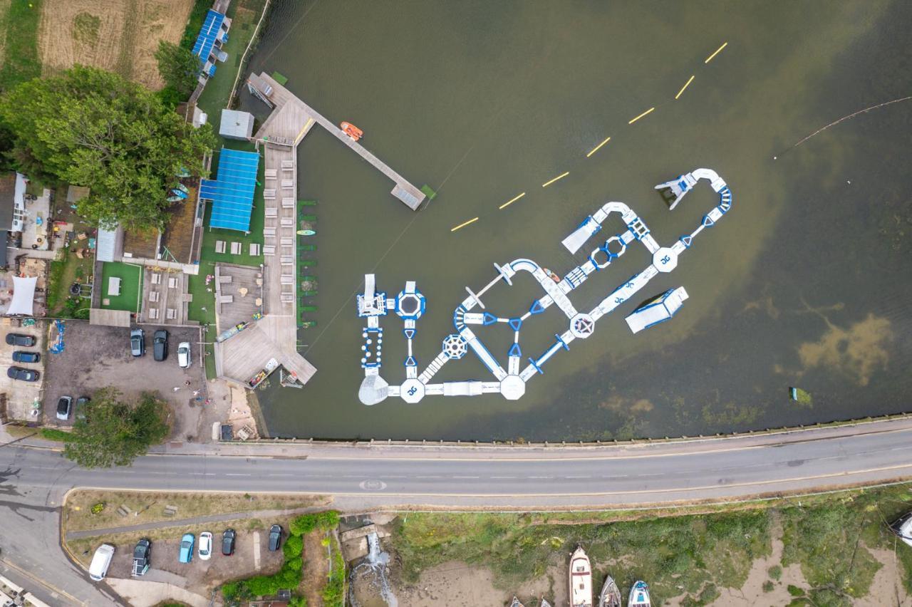 Mill Dam Lake House Saint Osyth Εξωτερικό φωτογραφία